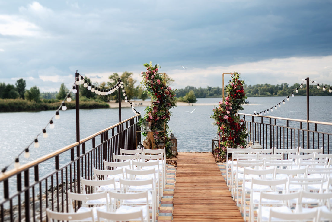 How BeachGroomer Can Help Create Your Ideal Lakeside Wedding Venue