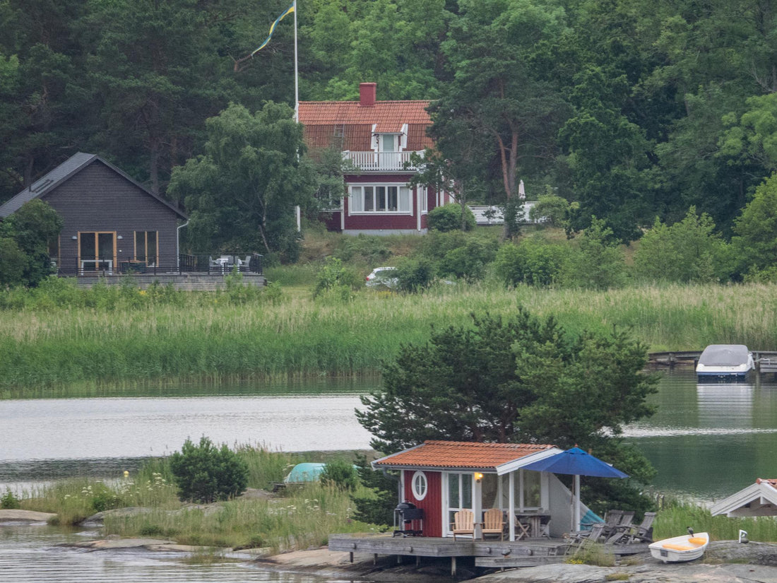 Lake Weed